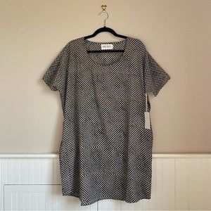 Po-em tee dress in mosaic